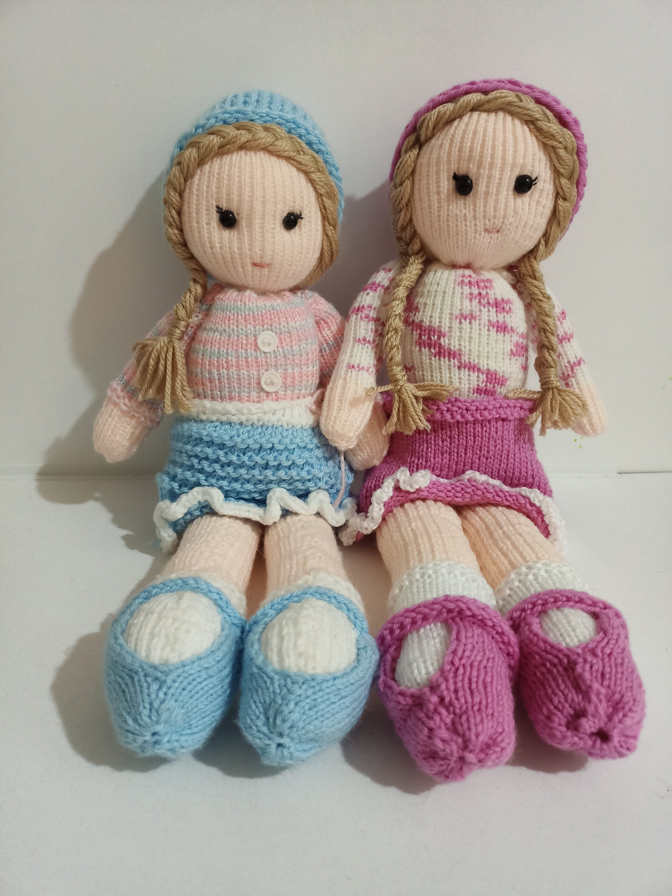 Knitting Looms PATTERNS Toys Doll Amigurumi Original Tiny Dolls Pattern in  English / Espanol Includes Step by Step Video Tutorial Loomahat 