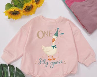 One Silly Goose Birthday Romper, 1st Birthday Silly Goose Bodysuit, Silly Goose Birthday, Baby Girl Outfit, Baby boy Clothes,Birthday Outfit