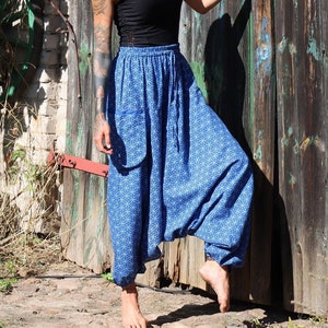 ALADIN PANTS | 100% cotton handmade | Harem pants | Bloomers flower of life blue harem pants chill pants | Unisex