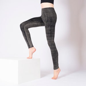 PANASIAM Batik Leggings – Flower of Life Design – Handmade Unique Pieces – Yoga, Fitness, Ecstatic Dance, Sports Tights, Boho Festival Pants