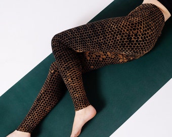 Leginsy PANASIAM Batik Honeycomb - Wzór plastra miodu - Ręcznie robione, wyjątkowe legginsy - Joga, Sport, Fitness, Gimnastyka - Boho Ecstatic Dance Goa Hippie