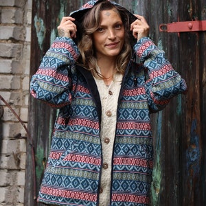 PANASIAM Hippie Jacke mit Webmuster und Kapuze 100% Baumwolle handgefertigte Ethno Boho Kapuzenjacke Unisex im Goa-Stil 2 Außentaschen Bild 2