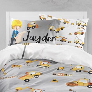 Construction Bedding set, personalized bedding, construction trucks, boys room, toddler bedding set, twin bedding, construciton bed