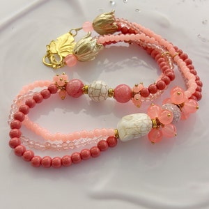 Boho-style pearl necklace ANNABELLE gold | Necklace for women with gemstones jade, cashmere pearls & turquoise | Ibiza jewelry