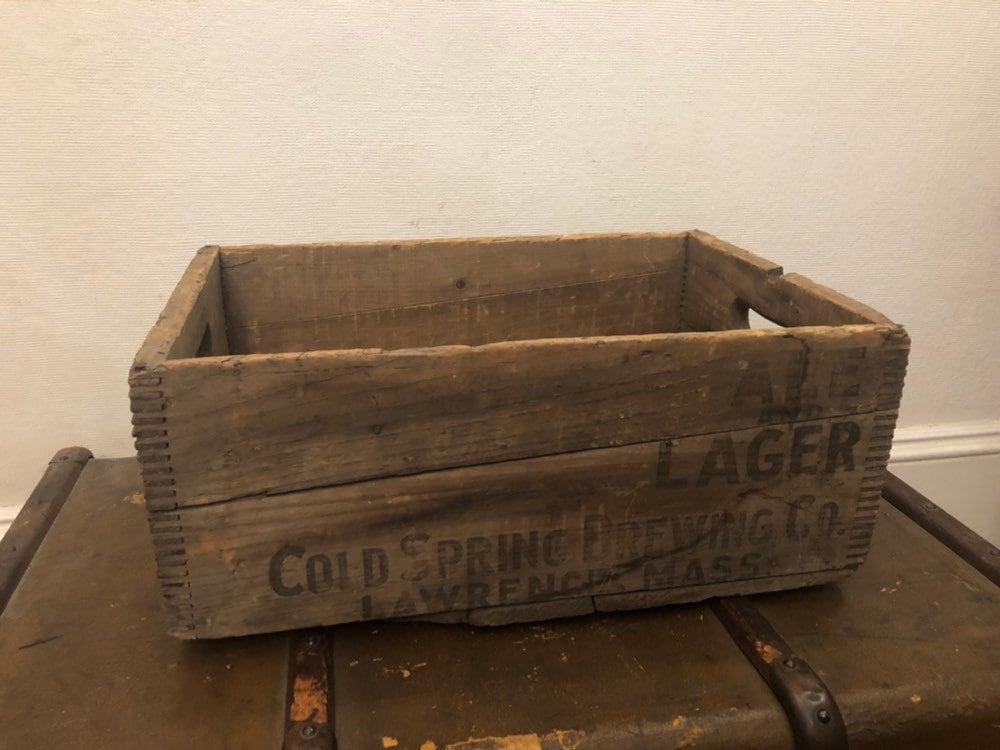 Antique Beer Crate, Vintage Whiskey Crate, W. KUEBLER'S and Sons Brewery  Easton P.A, Breweriana, Wooden Box, Wooden Crate, Large Crate 