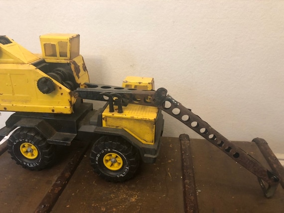 vintage tonka crane