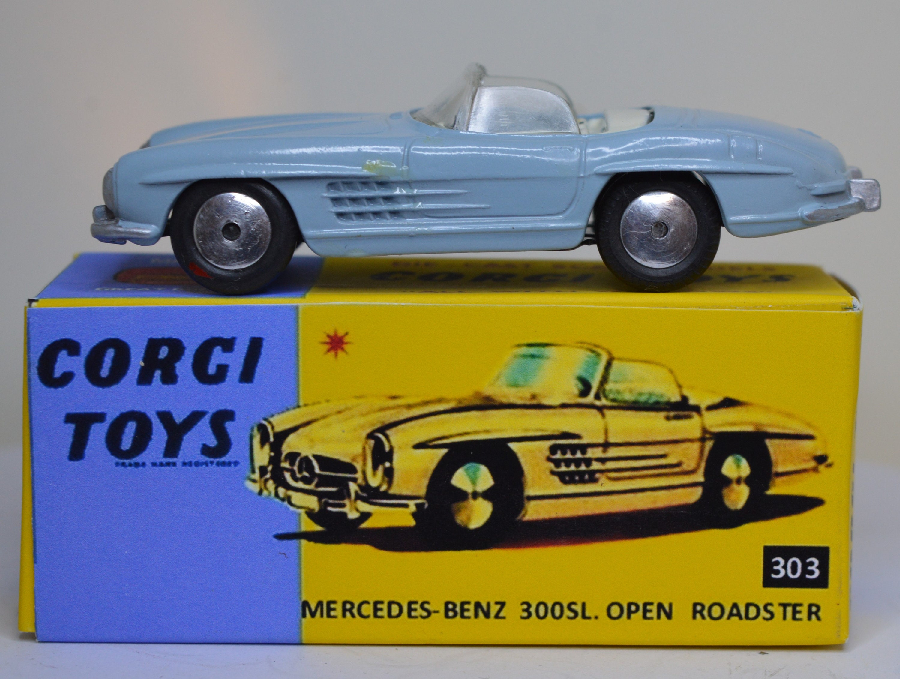 Corgi toys mercedes 300sl roadster sale