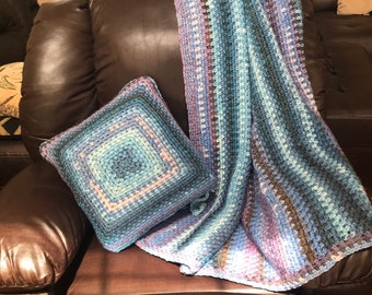 Crochet Blankets and throws, pillow case, farmhouse style