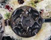 Leafs and Squirrel COOKIES PAN Vintage - Russian Vintage Kitchen Gadgets