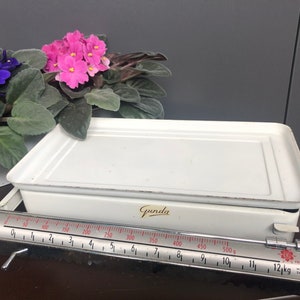 Vintage Apothecary Scale, Vintage Pharmacy Scales, Antique Scale, Old scales, enamel, household scales, shabby, country house decoration