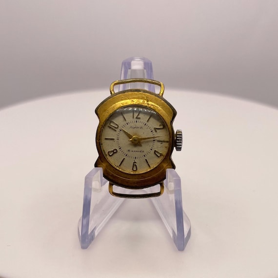 Vintage Lira Ladies Mechanical Watch, Gold-Tone 16 Jewels, USSR Parts or Repair
