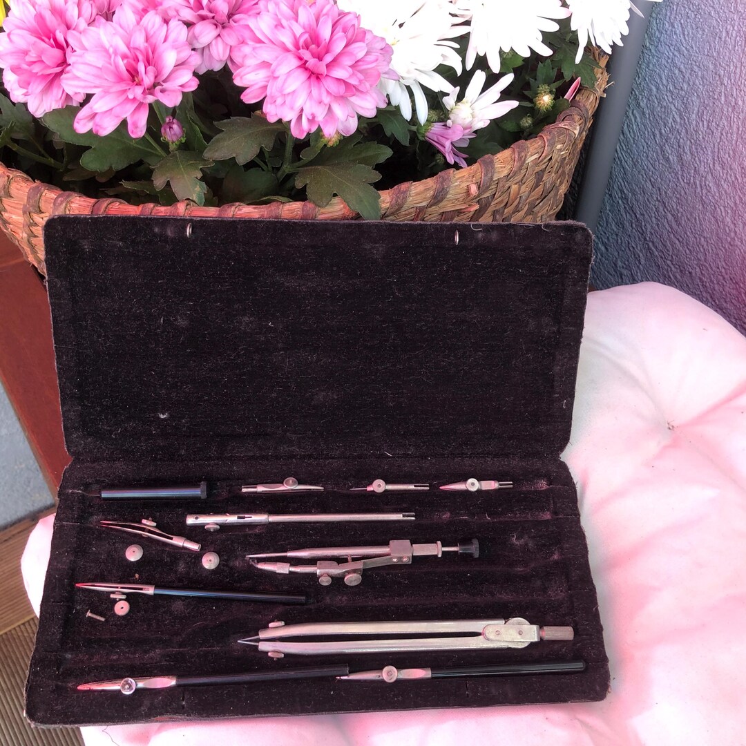 Soviet Writing Instruments Vintage USSR Drawing Instruments 11-piece Set Gotovalnya Compass ...