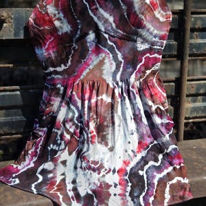 Romper for Springtime Tie Dye Rayon Ice Dye Padded Cups and Pockets Size Large