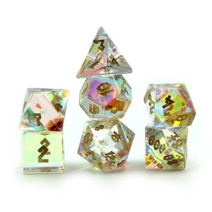 Prismatisches Glas Würfelset mit Glasbox