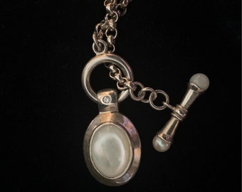 Vintage Sterling Silver and Mother of Pearl Lariat Rolo Necklace