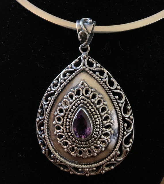 Vintage Sterling and Amethyst Pendant | India | 1… - image 2