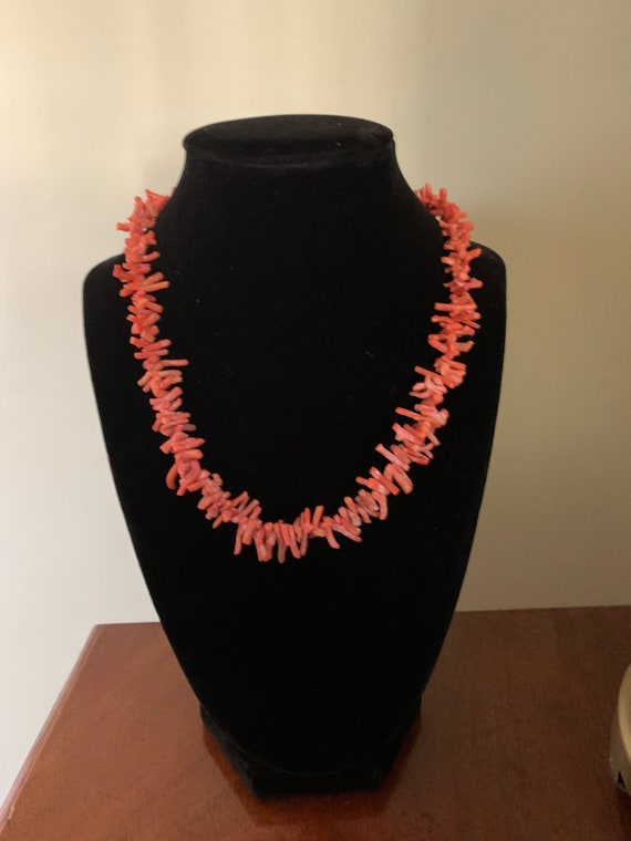 Antique Vintage Early 1900s Salmon Coral Choker - image 1