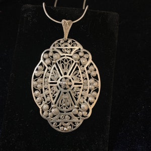 Vintage/Antique Art Nouveau Sterling Silver Pendant with sterling silver chain