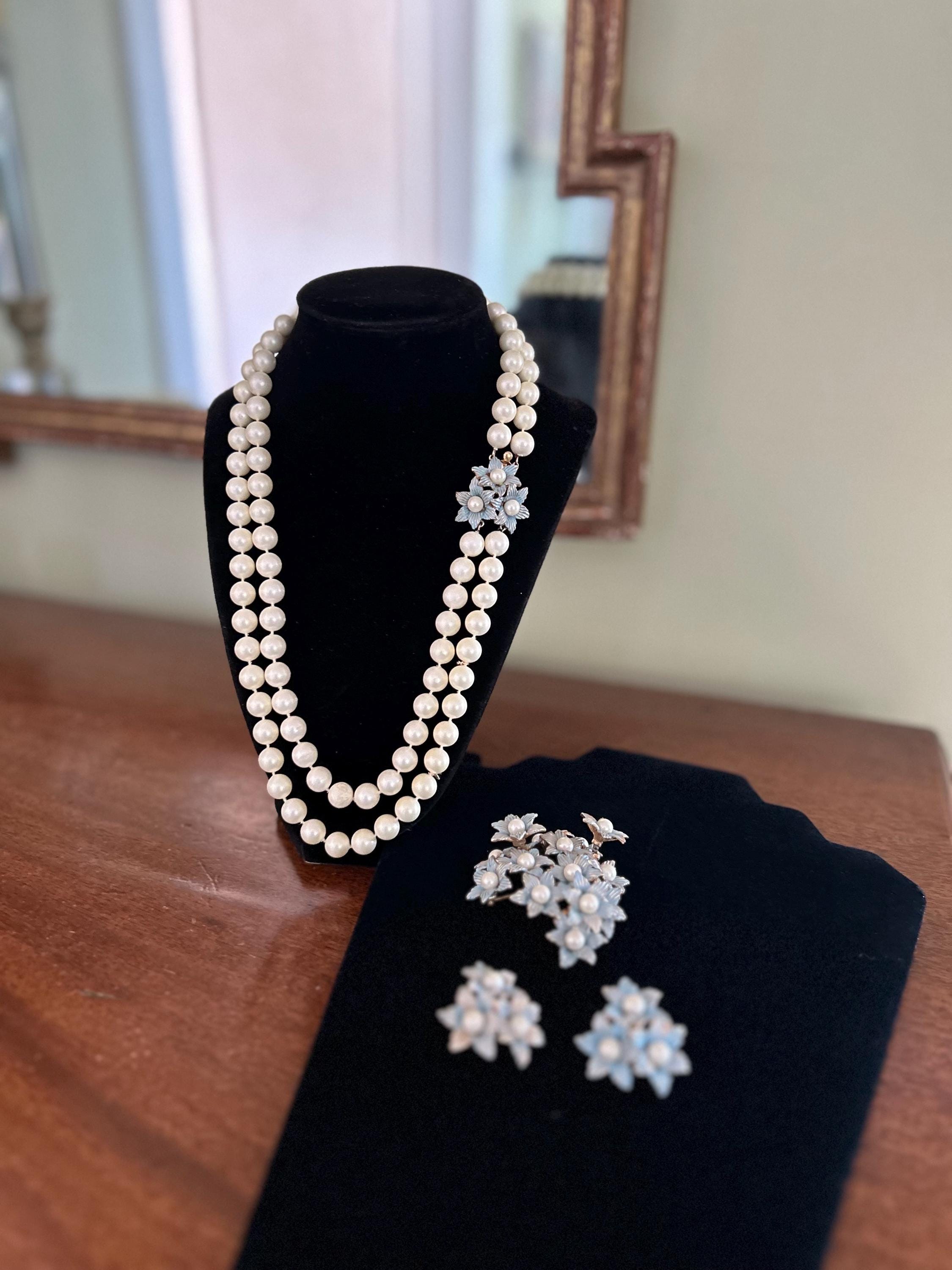 Vintage Marvella Parure Set of Temble Brooch Earrings and Faux