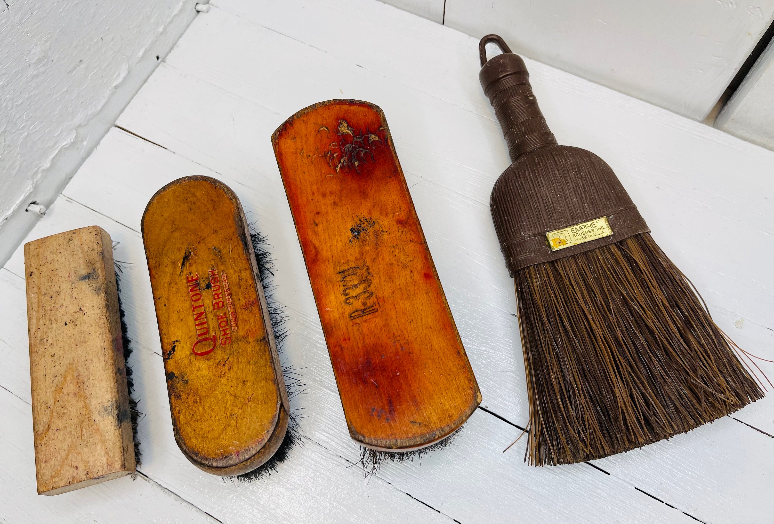 Vintage Kiwi Horse Hair Brushes for Clothes and Shoes Rustic Farmhouse  Decor Primitive Decor Old Wood Brush Cobbler Supplies Utility Brush 