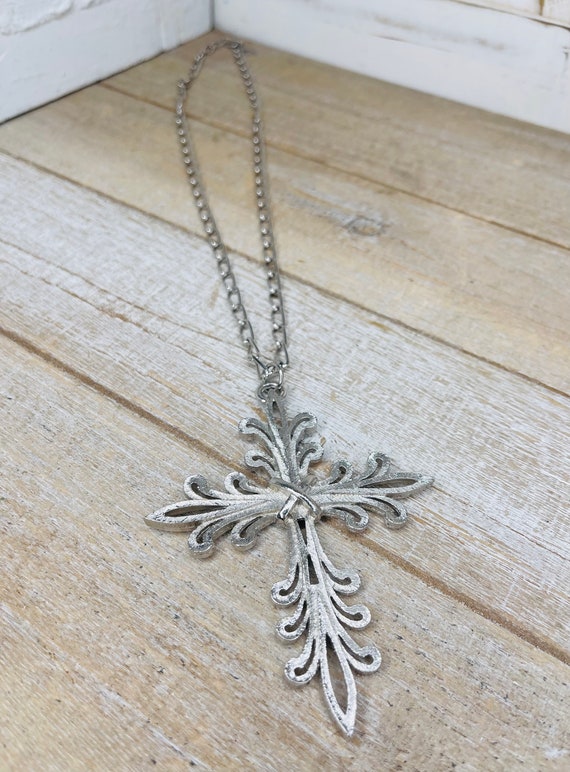 Vintage Silver Tone Cross Necklace, Antique Cross… - image 7