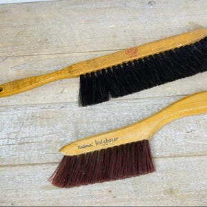 Vintage National Lint-Chaser, Vintage Lint Brush, Wooden Handle Lint Brush