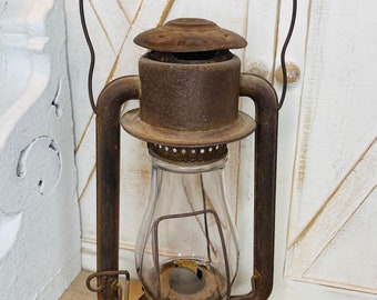 Vintage Rusty Lantern Lamp, Vintage Rusty Gold, Antique Rusty Lantern with Original Glass, Vintage Metaln and Glass Lamp,