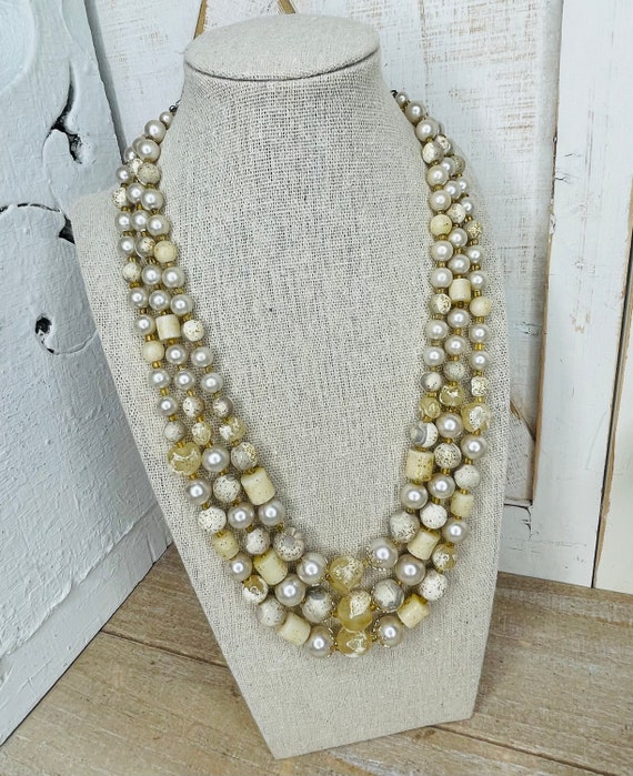 Vintage Pearl Inspired Necklace, Vintage Beaded Co