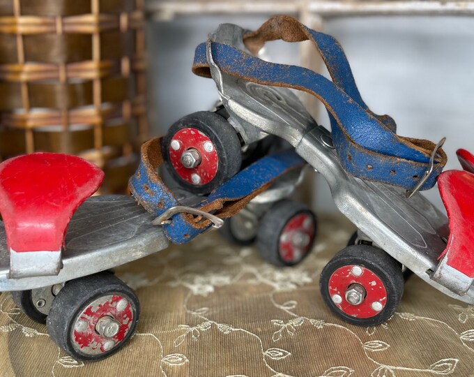 Retro Jet Set Metal Roller Skates, Retro Metal Roller Skates, Antique