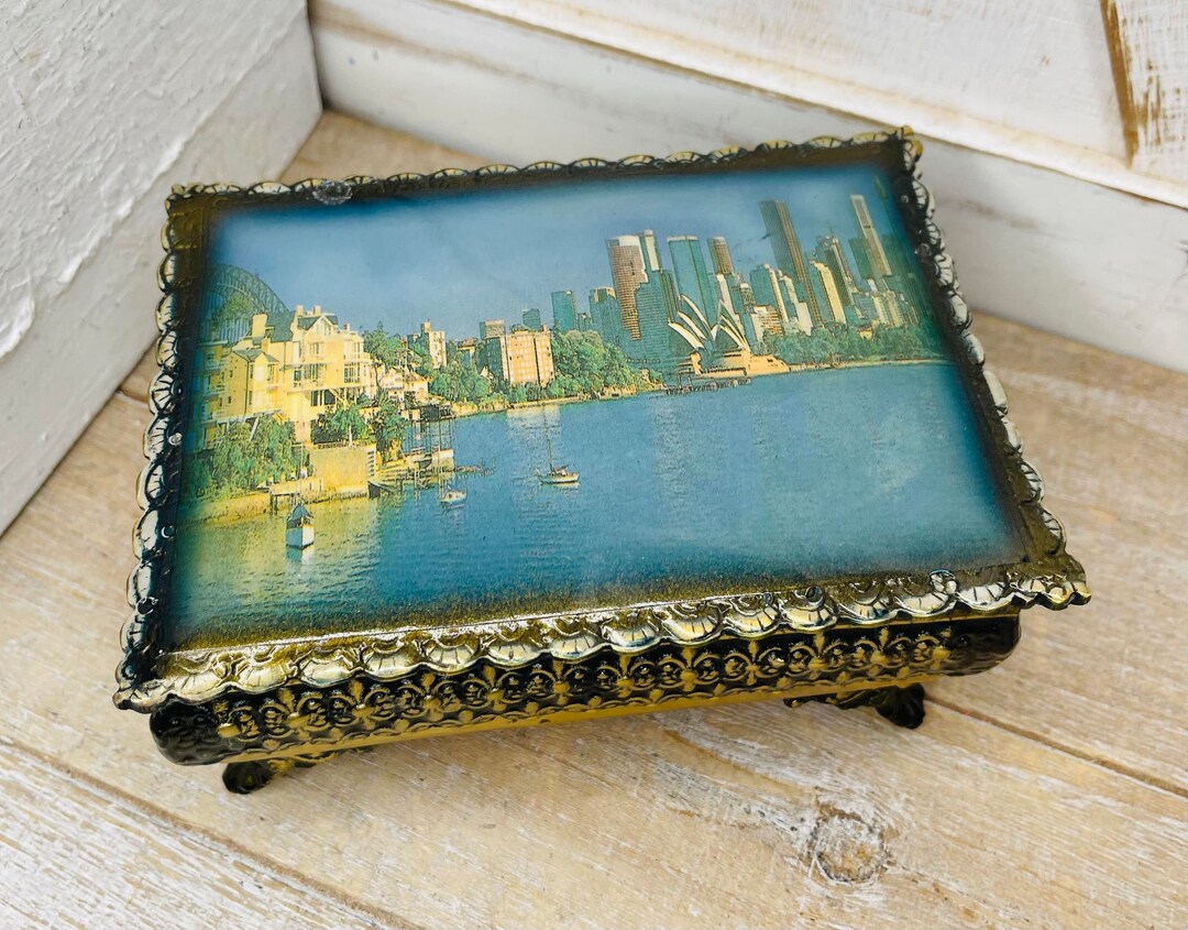 Boîte à Bijoux Vintage Métallique - Occasion - Style Rétro - Parfait Pour Collection Ou Décoration