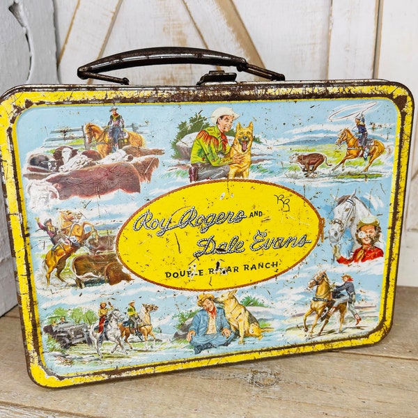 Vintage Roy Rogers and Dale Evans Metal Lunchbox, The American Thermos Bottle Company Co., Roy Rogers and Dale Evans Double Bar Ranch Box