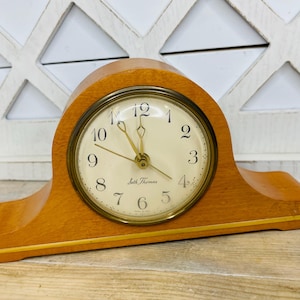 Antique Wooden Mantle Clock, Vintage Mantle Clock, DIY, Vintage Desk Clock, Decorative Antique Clock