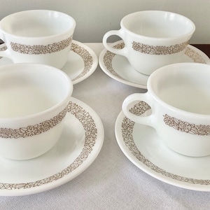 VTG Pyrex Woodland Corelle by Corning Mug and Saucer Set 8 Piece