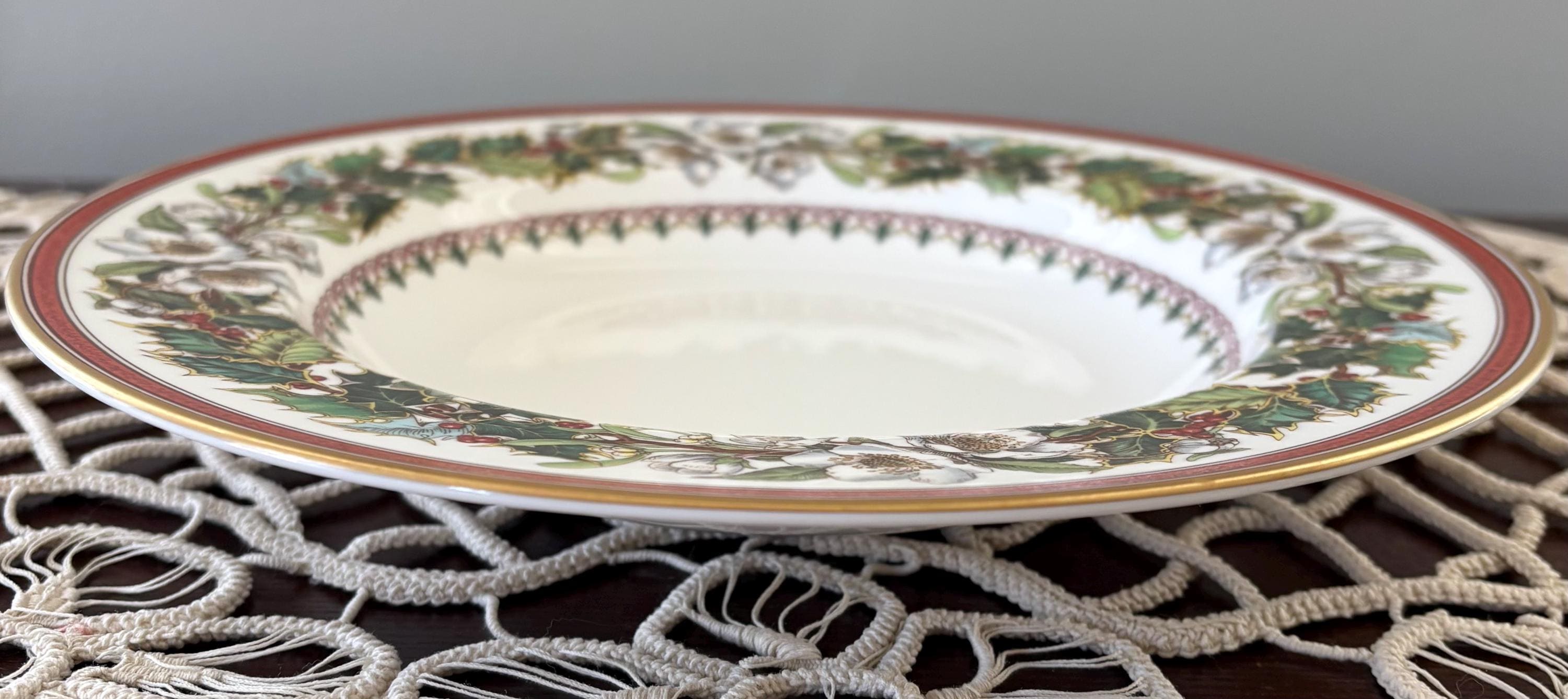 Vintage Spode England Christmas Rose Pattern Rimmed Soup Bowl 9 1