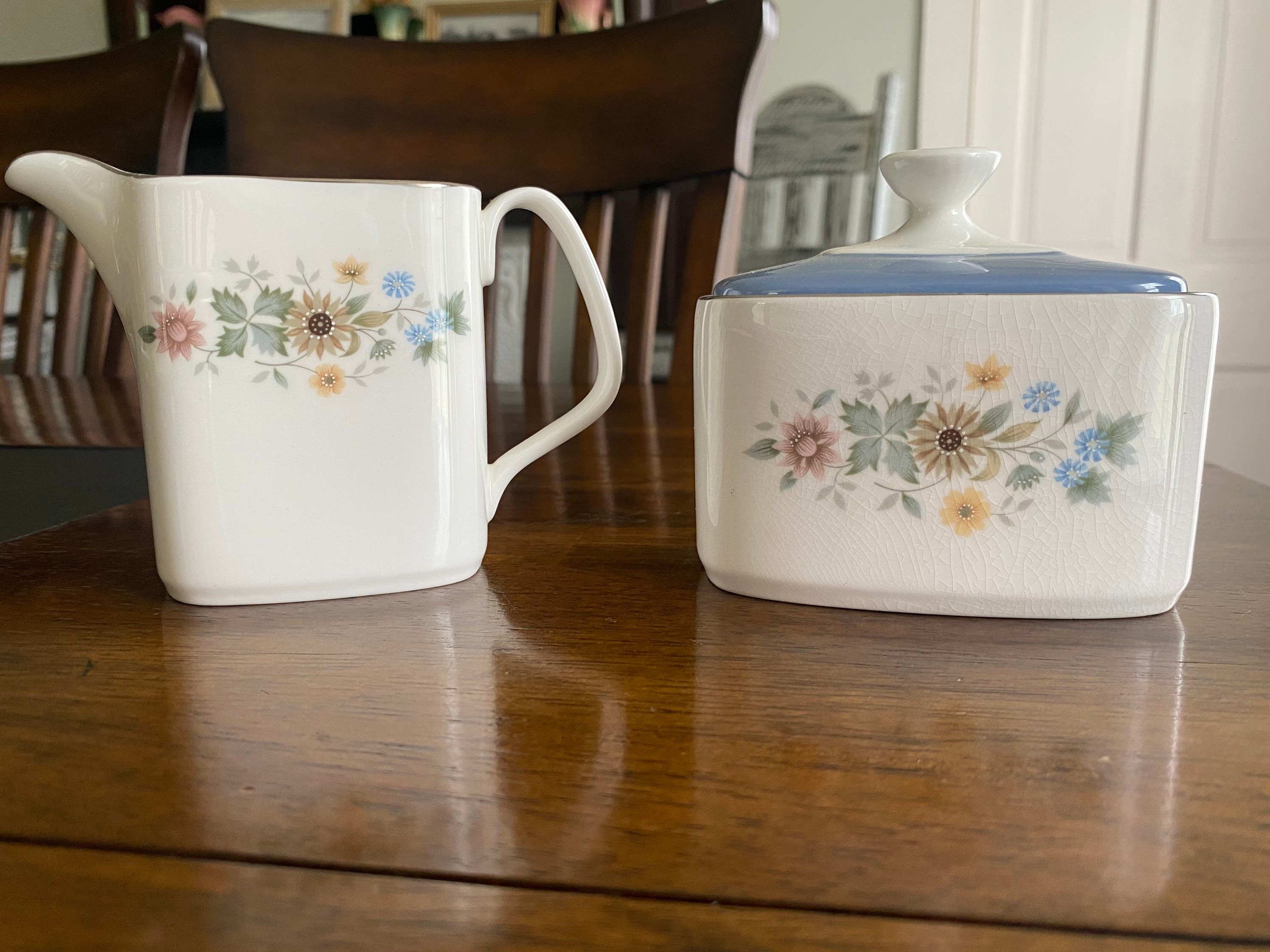 VTG ロイヤルドルトン 田園パターン クリーム&シュガーセット - Etsy 日本