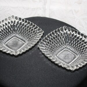 Vintage Indiana Glass Diamond Point Bowl Set - Etsy