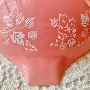 Vintage Pyrex Gooseberry #444 Cinderella Mixing Bowl 4 Quart