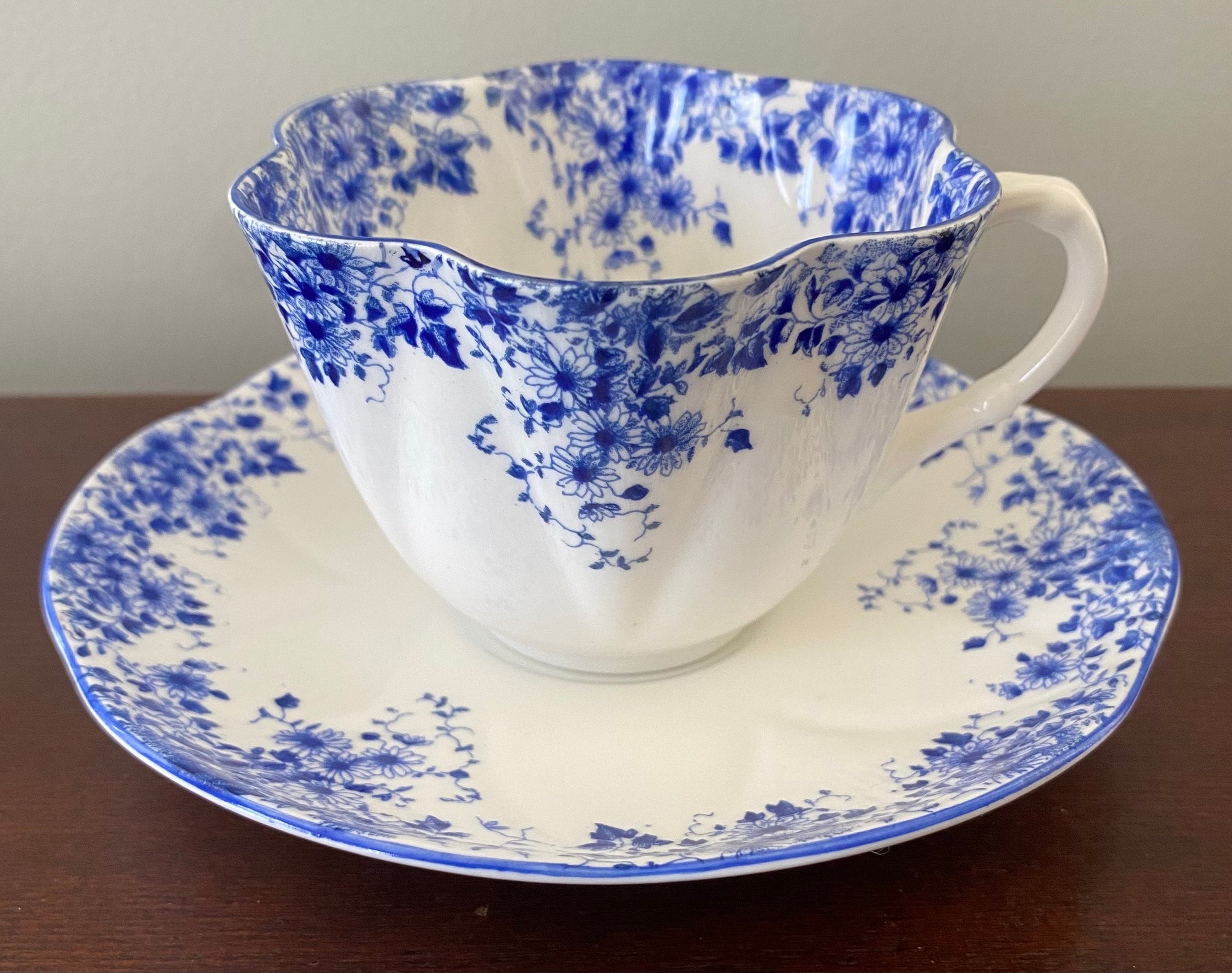 Shelley cup and saucer - Etsy 日本