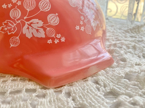 Vintage Pyrex Gooseberry #444 Cinderella Mixing Bowl 4 Quart