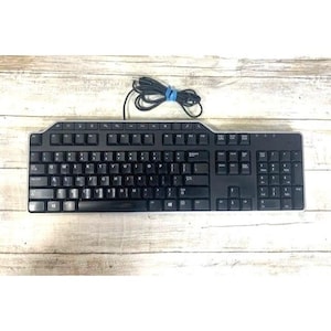 Dell Wired Keyboard KB522 Business Class USB Multimedia QWERTY Keyboard With Shortcut Keys