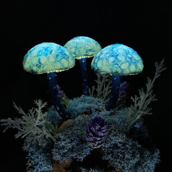 Dark blue mushroom lamp Bedside night light Lamp for Aesthetic Home Decor Glowing mushroom Desk Lamp Fairy lights