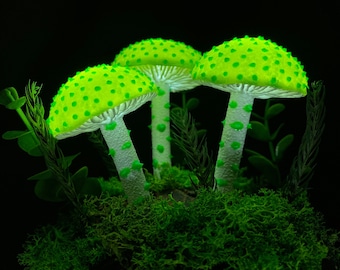 Neon Green Mushroom Lamp Table night light Ambient lights Bedroom bedside lamp Mushroom decor Nightstand lamp Fairy night light