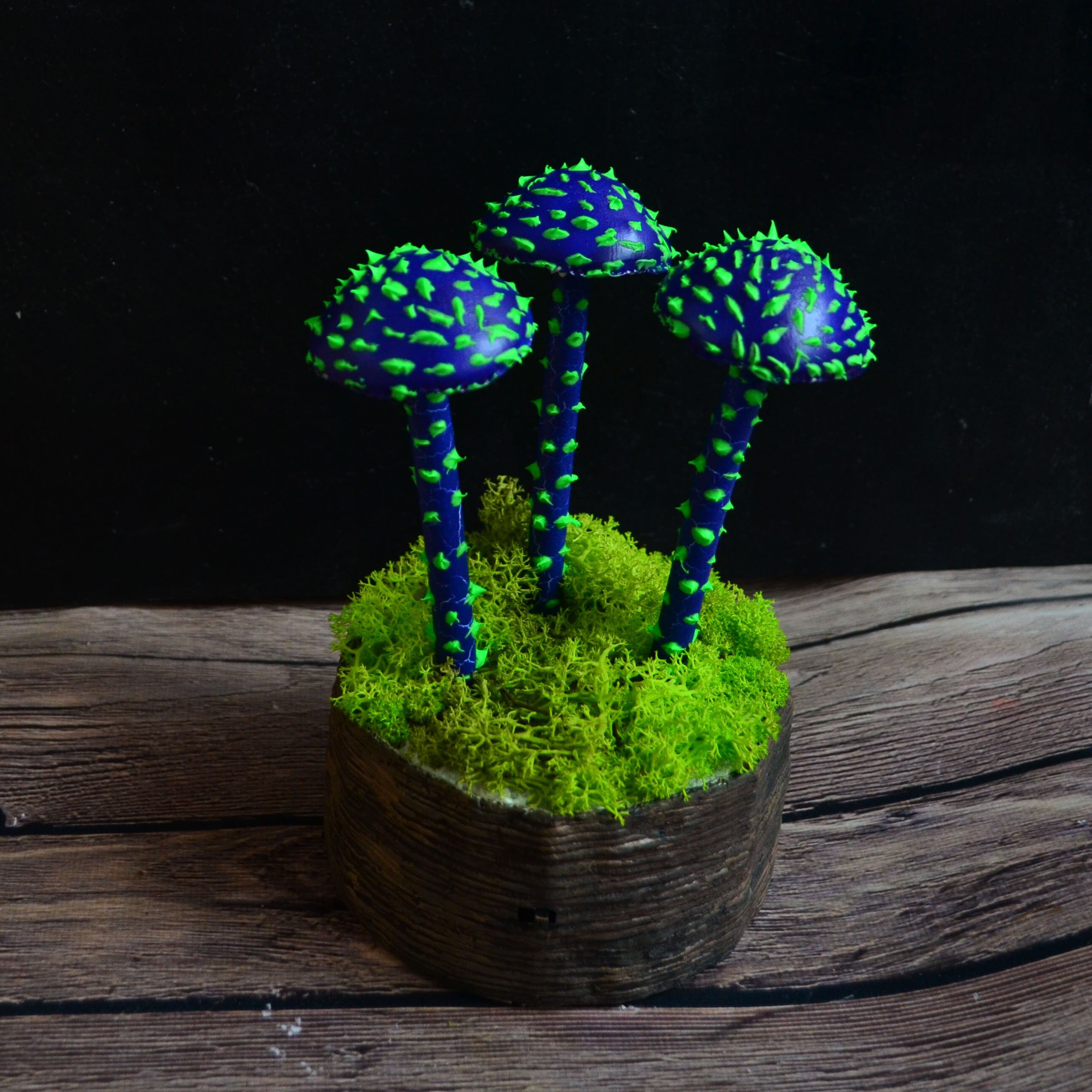 Night Light Mushroom Table Lamp