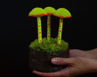 Fluorescent Mushroom LED Night Light: Trippy Psychedelic Room Decor