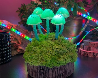 Handgemaakt paddenstoelnachtlampje: polymeerklei bosdecor