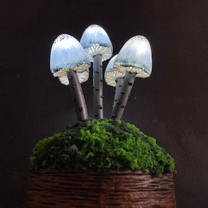 Gray mushroom lamp Magic light in the dark Led Psychedelic decor Aesthetic Tumblr Glowing fungus