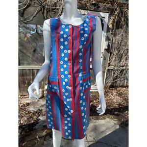 1970s 100% Cotton Heavy Duck Cloth Canvas Shift Dress Smock Polkadot Daisy Floral