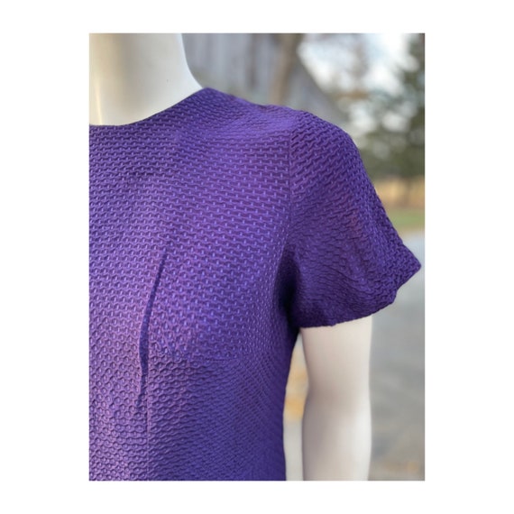 Vintage 50s Purple Waffle Knit Shift Dress Short … - image 3