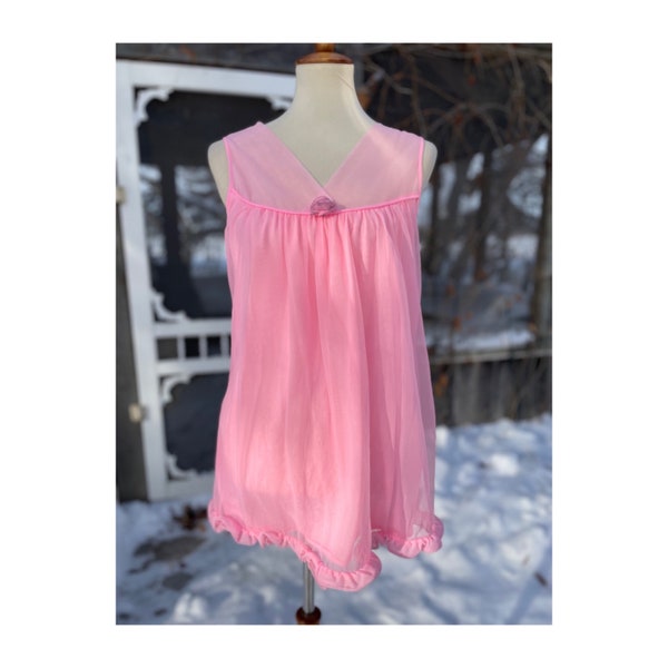 50s Vintage Canadian Made Pink Babydoll Night Gown Chiffon V-Neck Ruffles Sz S