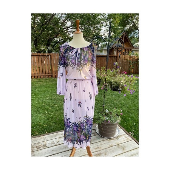 Vintage Day Dress lilac Floral Sheer Keyhole 70s
